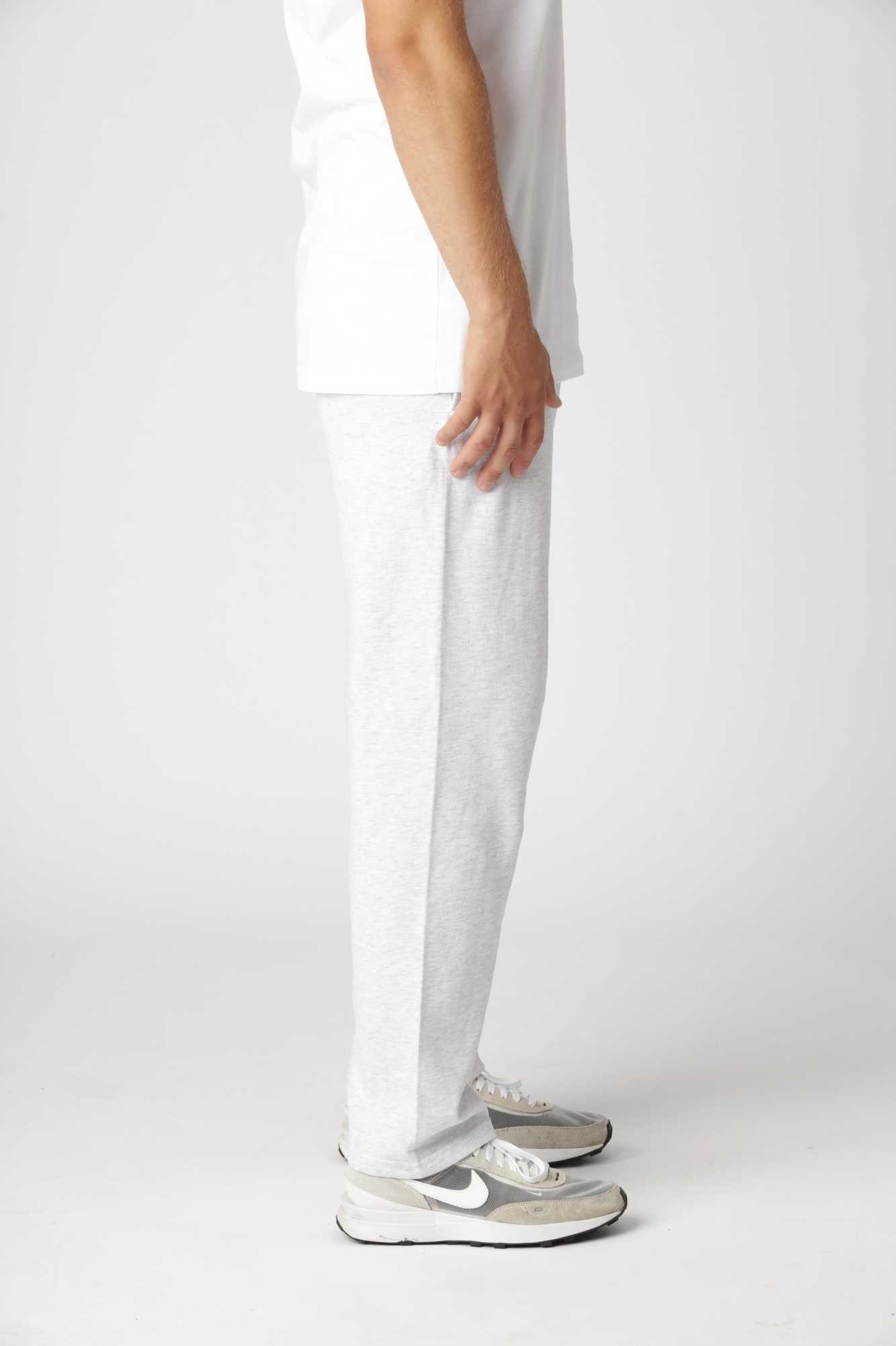 Straight sweatpants i farven grå med elastisk talje og justerbar pasform