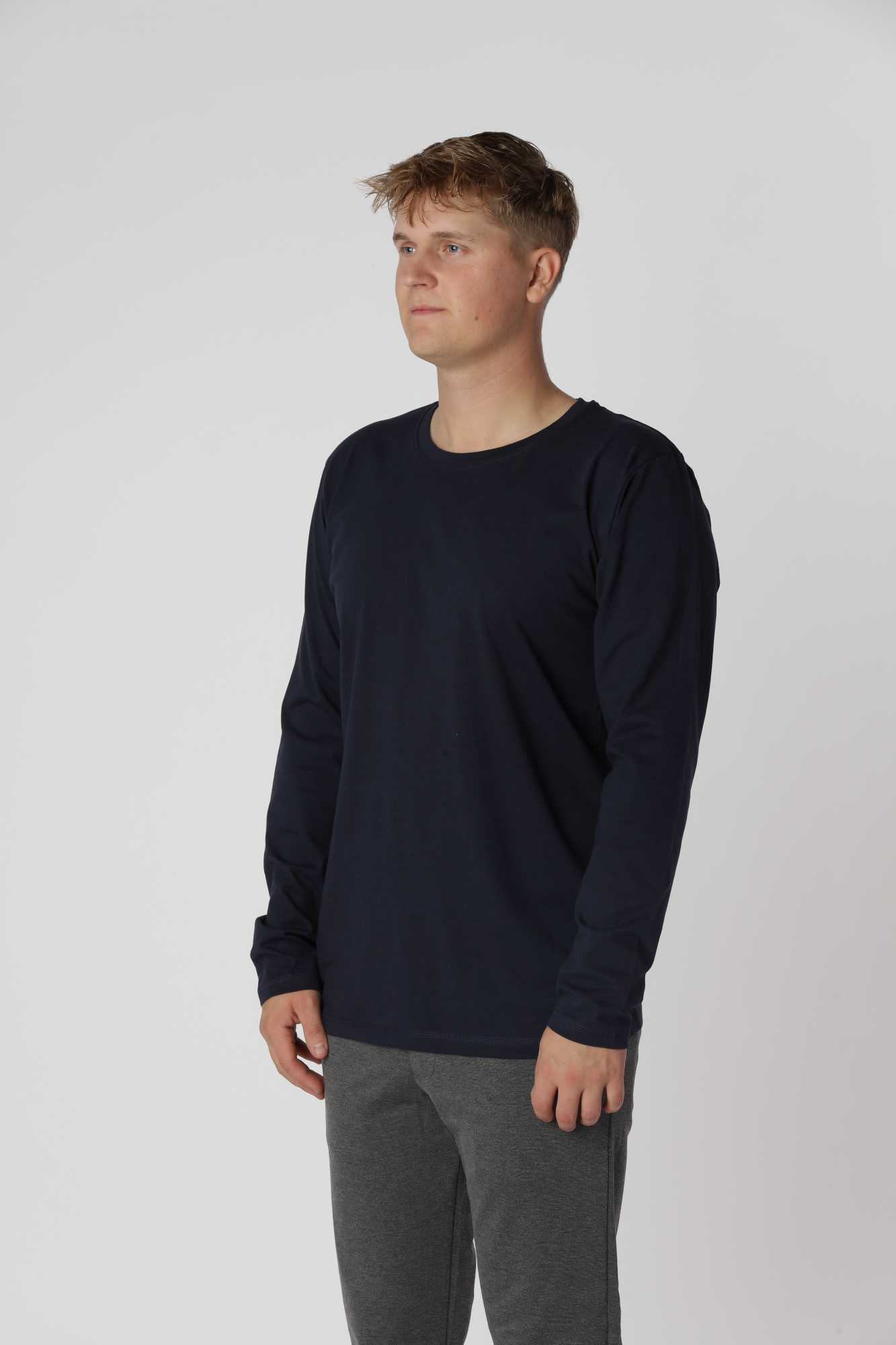 Navy essential langærmet t-shirt med klassisk rund hals og stilrent, tidløst design