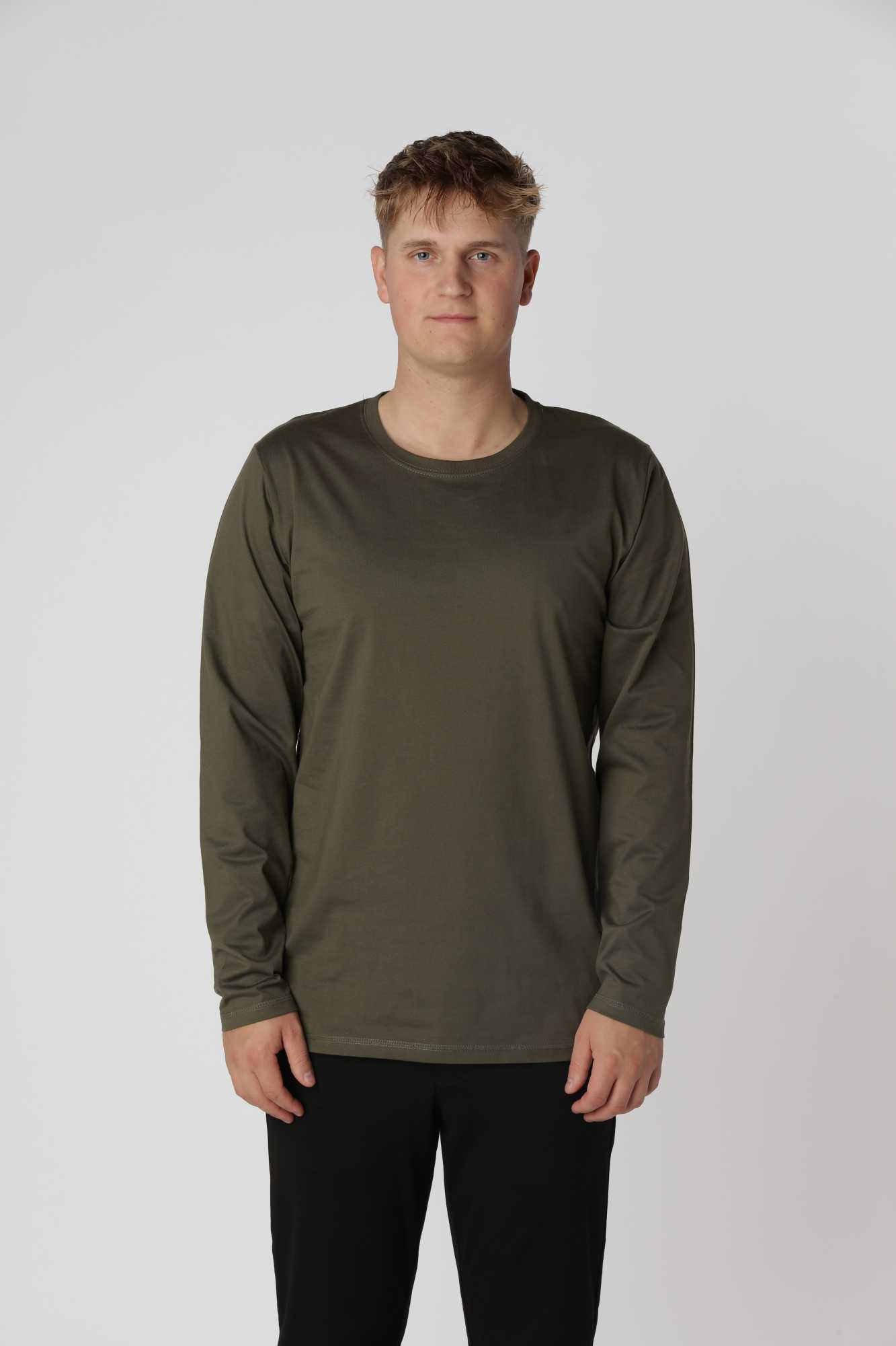 Essential langærmer t-shirt i farven new army i blød økologisk bomuld med regular fit
