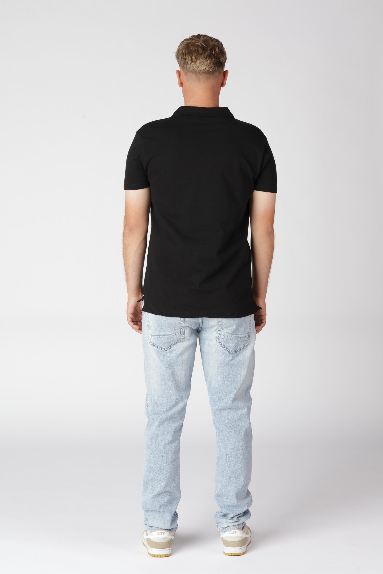 Jeans Tony, Isblå